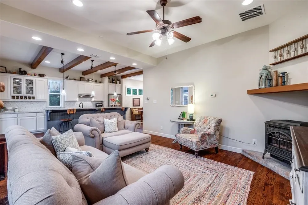 322 Red Maple Road Gunter, TX 75058