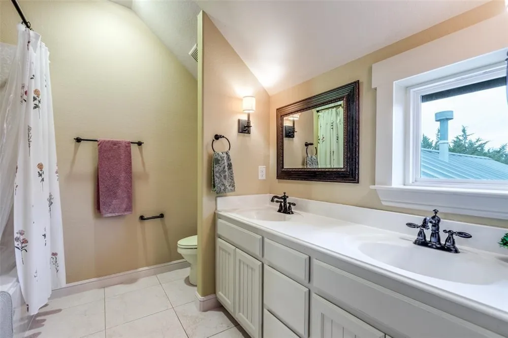 322 Red Maple Road Gunter, TX 75058