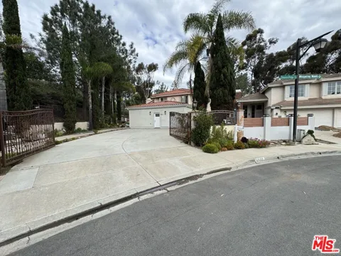 4608 Whispering Wood Court