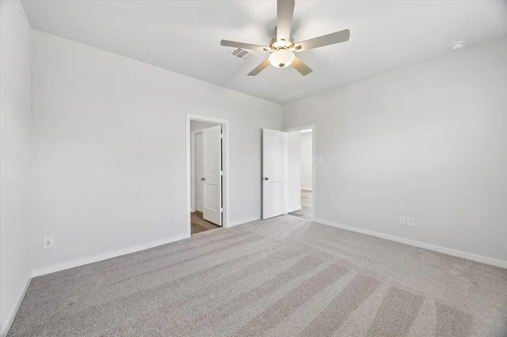 11605 Whirlaway Drive Willis, TX 77318