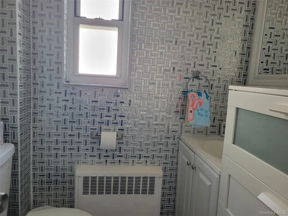 1637 W 2nd Street Brooklyn, NY 11223