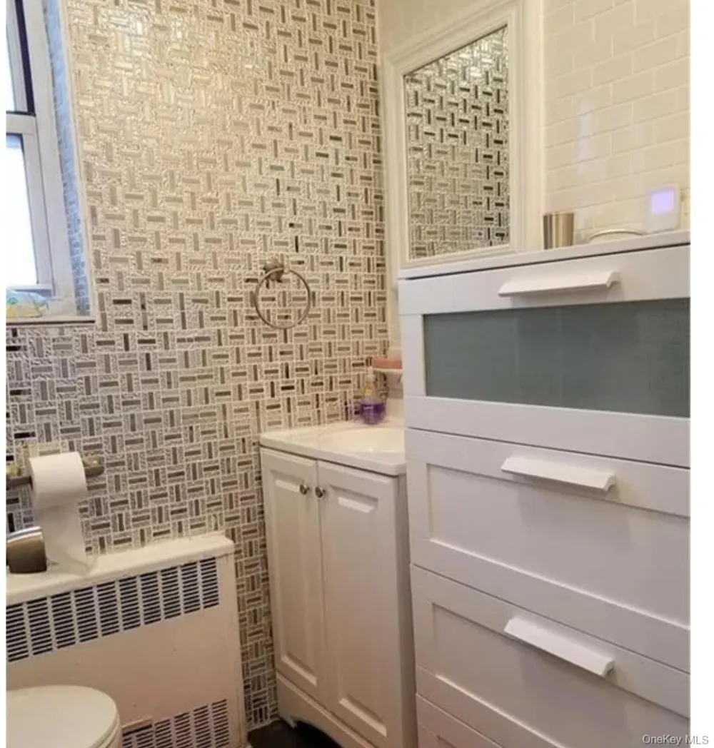 1637 W 2nd Street Brooklyn, NY 11223