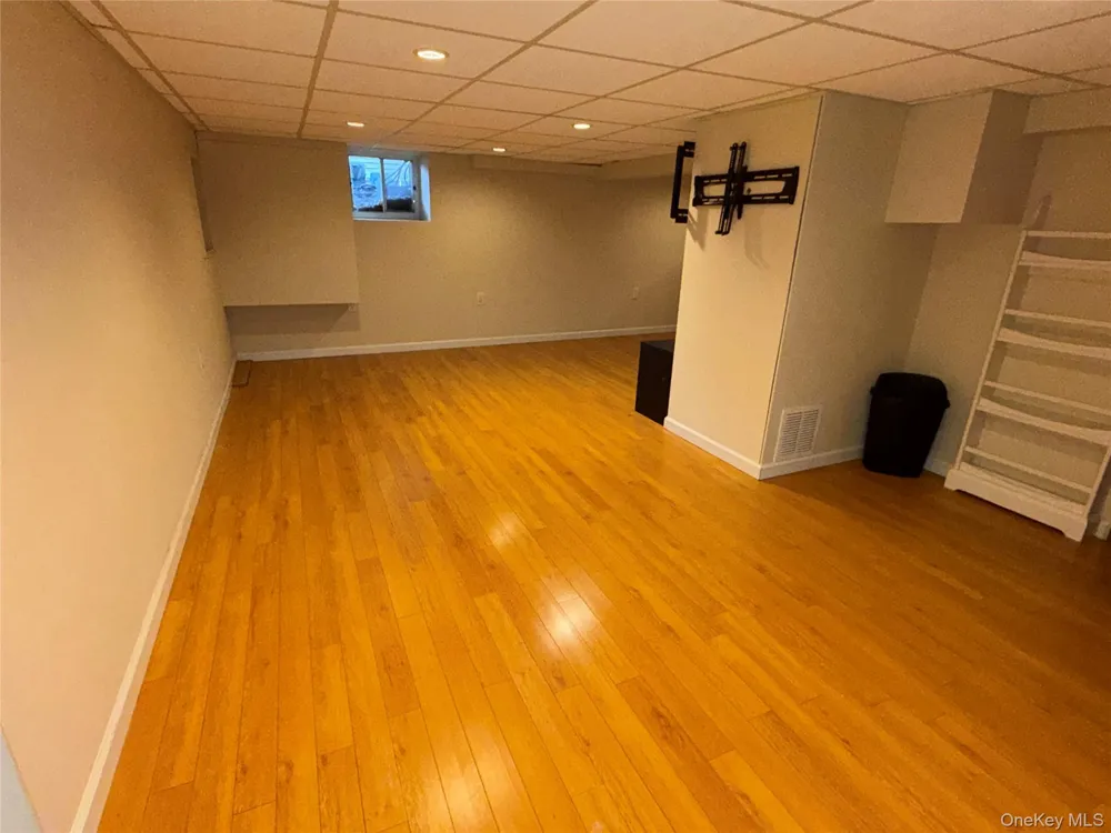 7 Broadway Cornwall, NY 12518