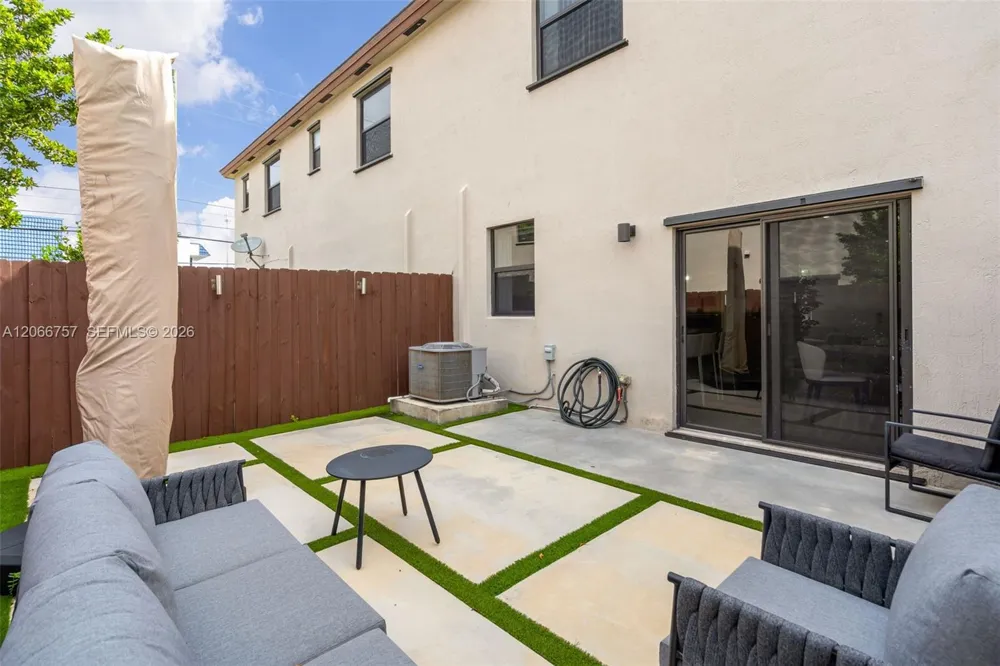 21444 NE 2nd Path Miami, FL 33179