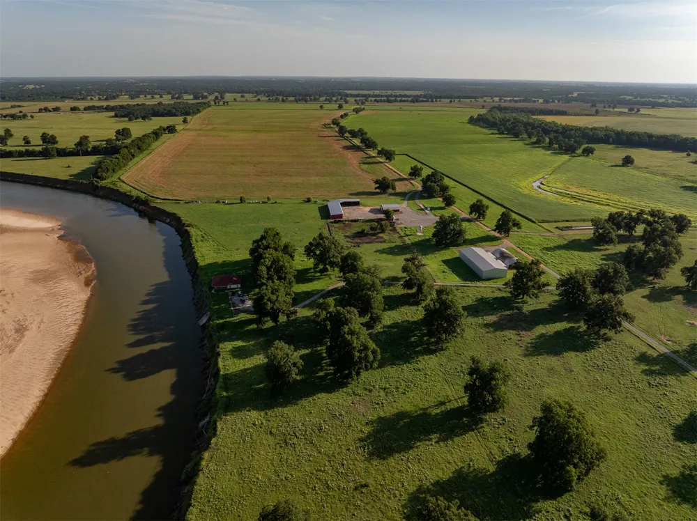 103 Hyde Lake Bennington, OK 74723