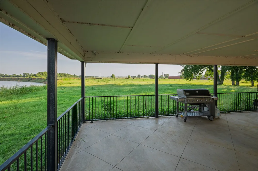 103 Hyde Lake Bennington, OK 74723