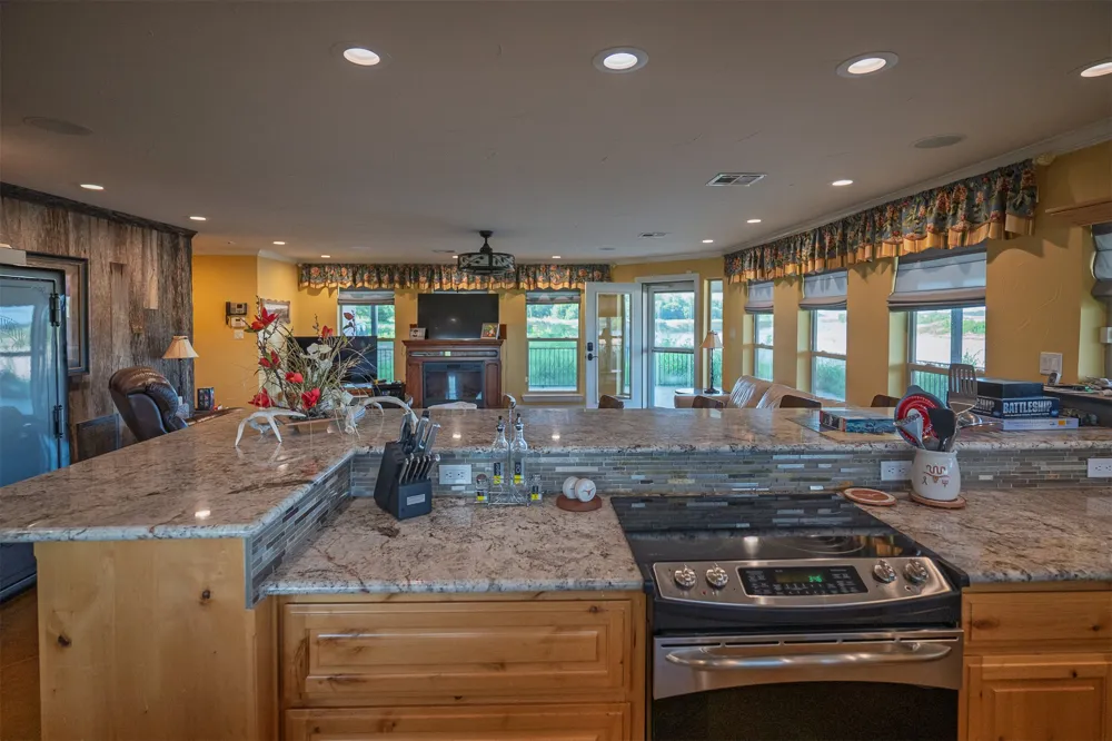 103 Hyde Lake Bennington, OK 74723
