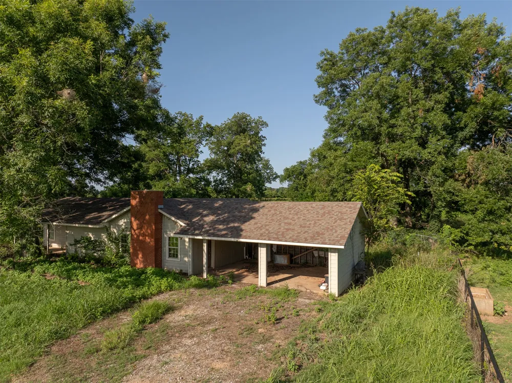 103 Hyde Lake Bennington, OK 74723
