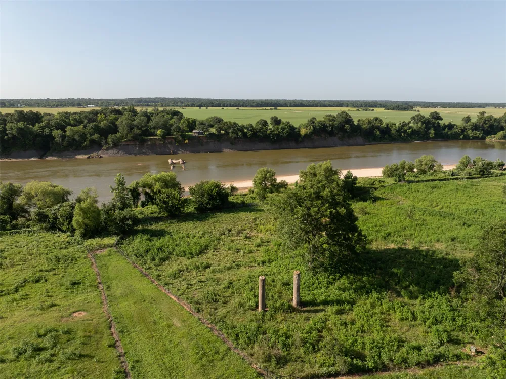 103 Hyde Lake Bennington, OK 74723