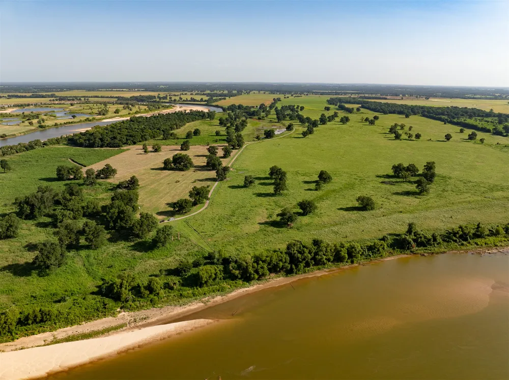 103 Hyde Lake Bennington, OK 74723