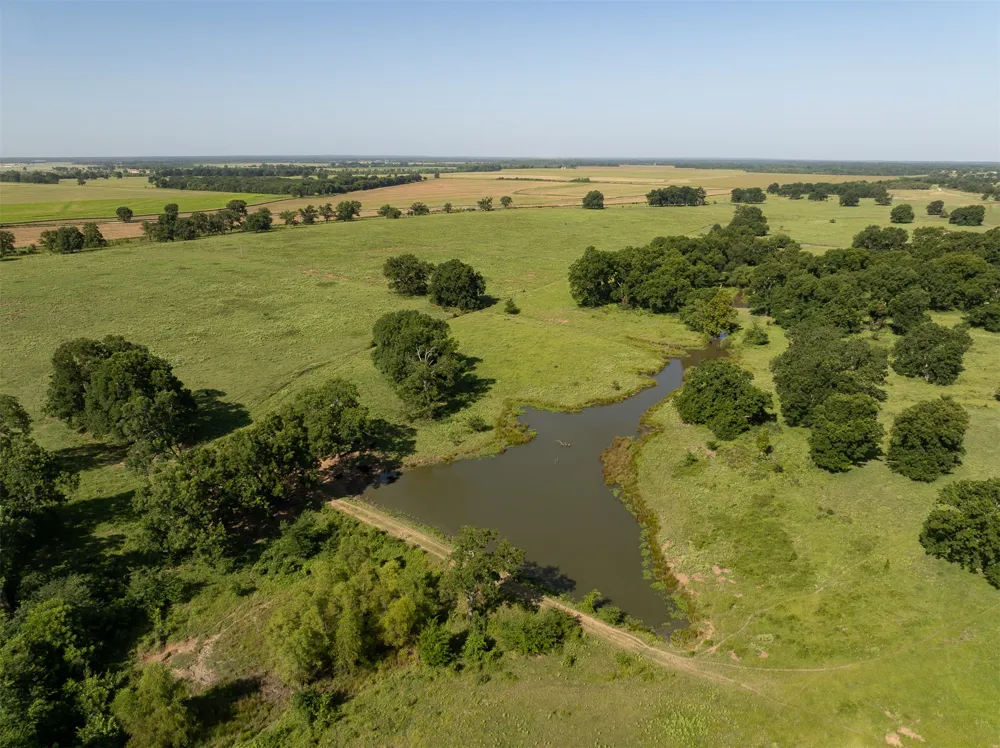103 Hyde Lake Bennington, OK 74723