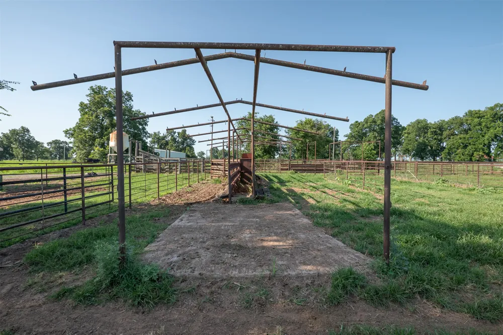 103 Hyde Lake Bennington, OK 74723