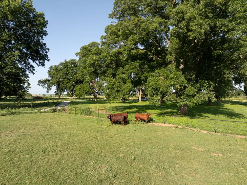 103 Hyde Lake Bennington, OK 74723