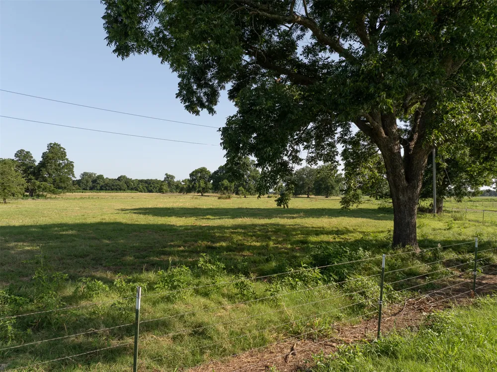 103 Hyde Lake Bennington, OK 74723