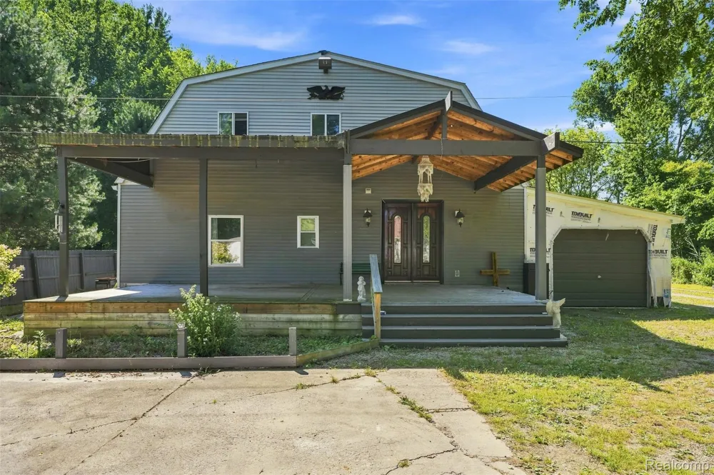 5161 Parker Road Fort Gratiot Charter Township, MI 48059