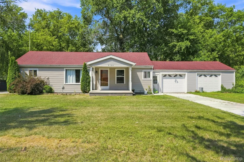 5161 Parker Road Fort Gratiot Charter Township, MI 48059