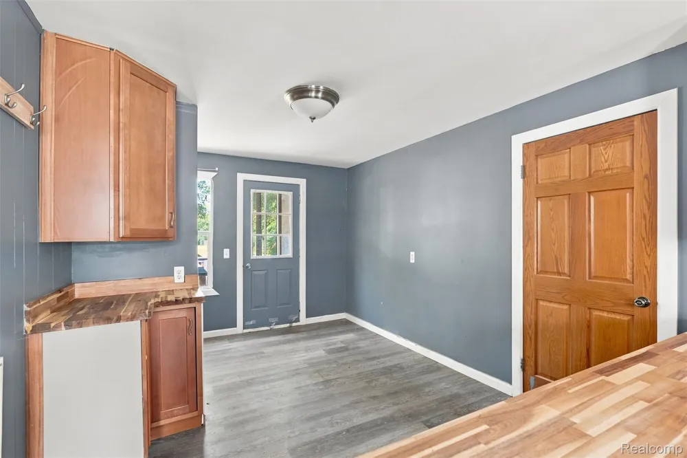 5161 Parker Road Fort Gratiot Charter Township, MI 48059