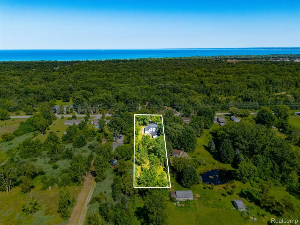 5161 Parker Road Fort Gratiot Charter Township, MI 48059