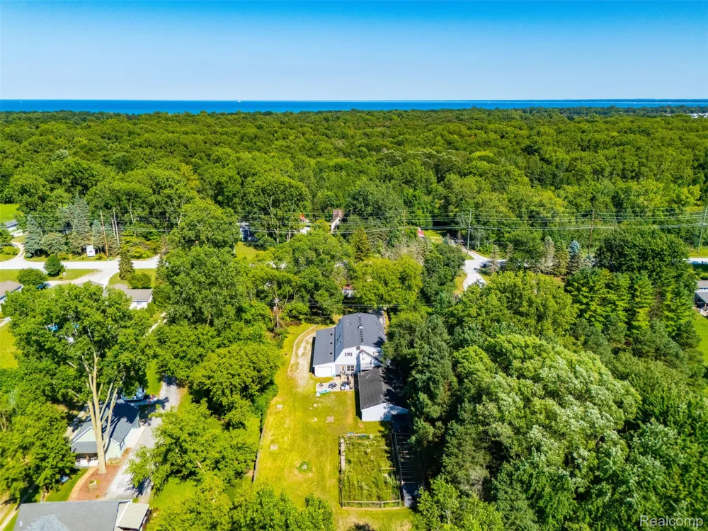 5161 Parker Road Fort Gratiot Charter Township, MI 48059