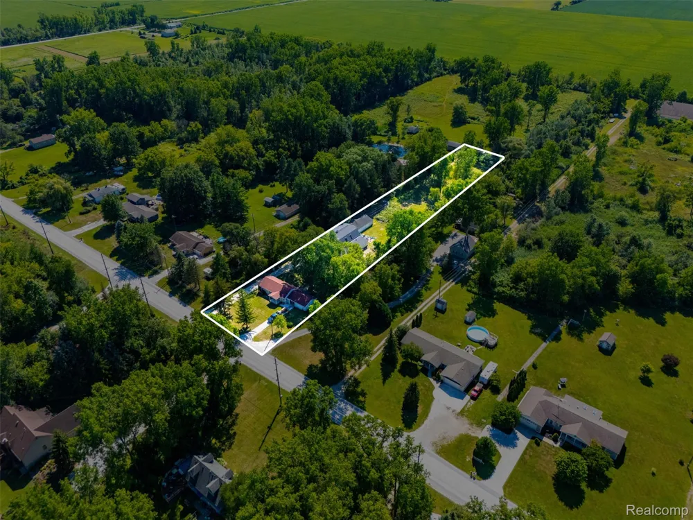 5161 Parker Road Fort Gratiot Charter Township, MI 48059