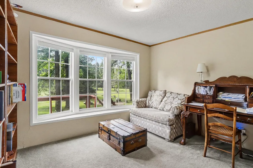 18576 T DRIVE S Clarendon Township, MI 49092