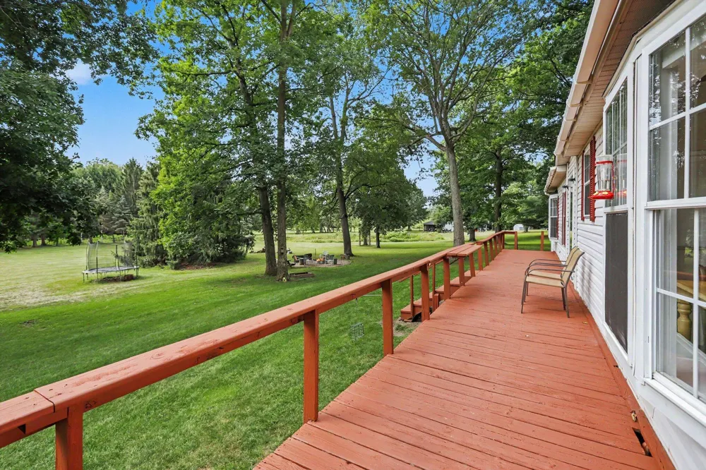18576 T DRIVE S Clarendon Township, MI 49092