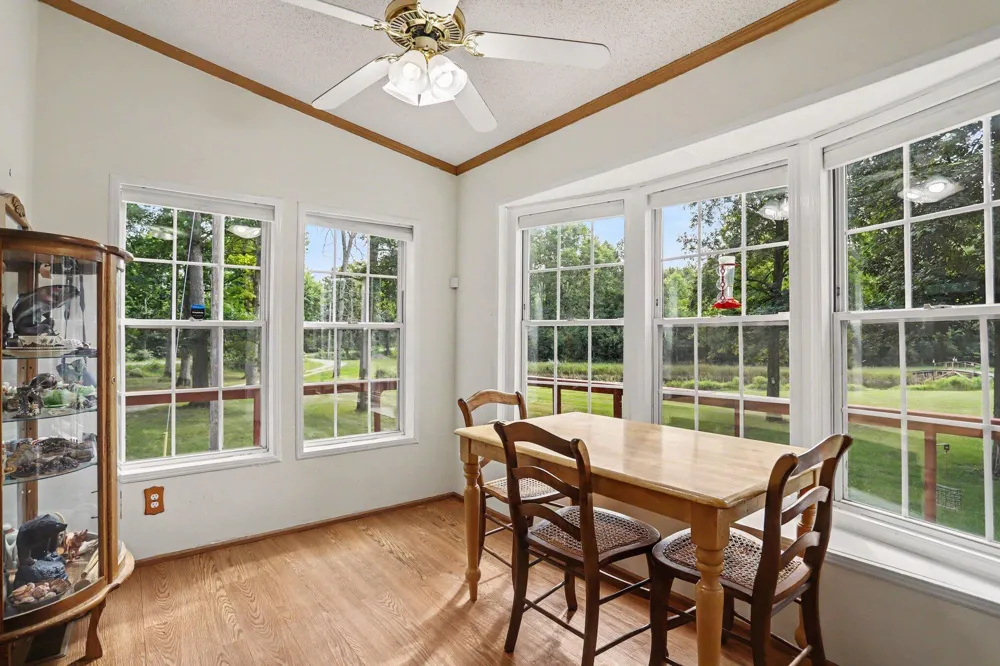 18576 T DRIVE S Clarendon Township, MI 49092