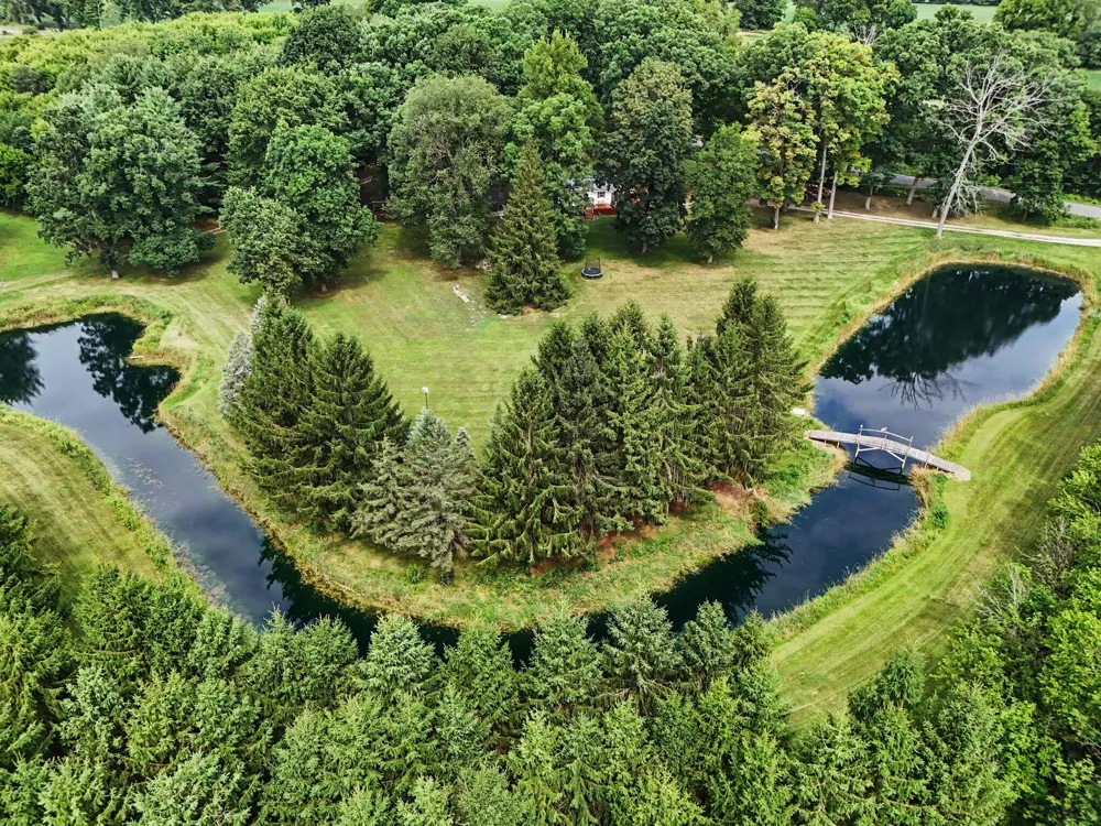 18576 T DRIVE S Clarendon Township, MI 49092