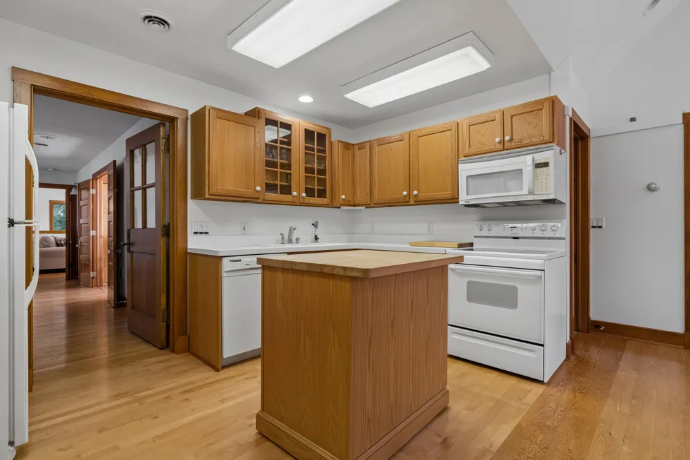 575 S Lake Huron Shore Dr Road S Harrisville Township, MI 48740