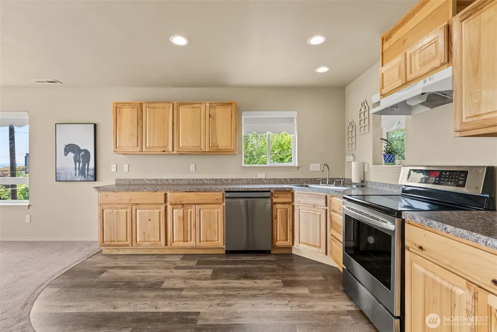910 Thornton Aberdeen, WA 98520
