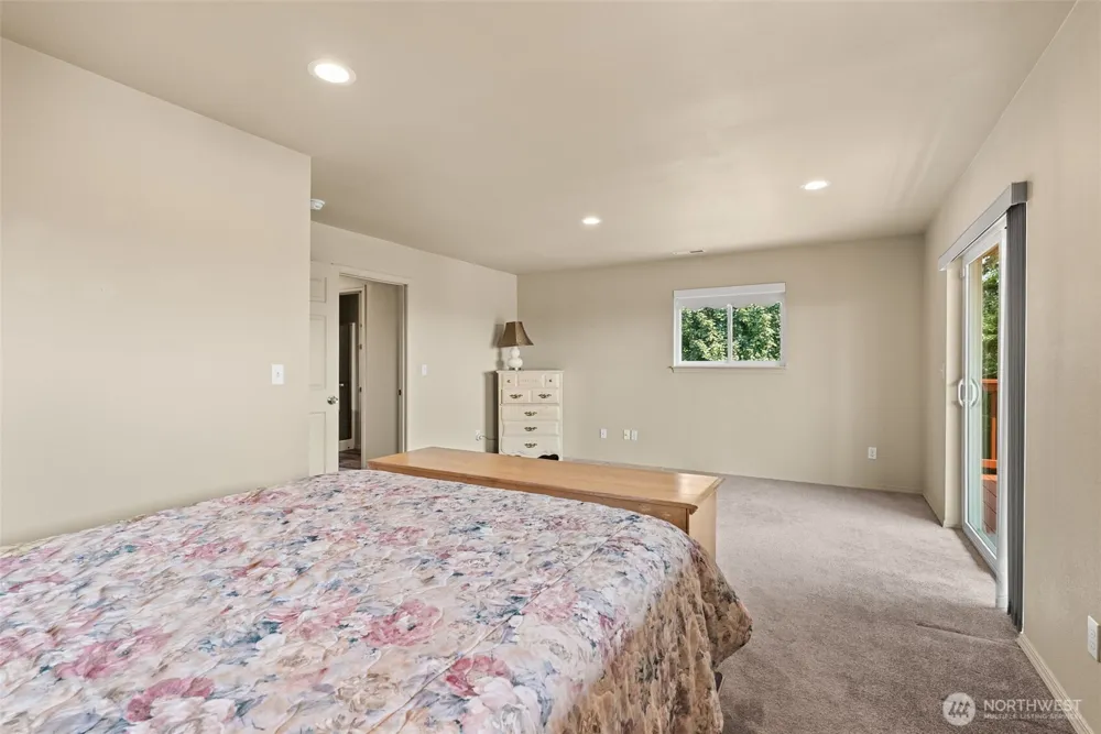 910 Thornton Aberdeen, WA 98520