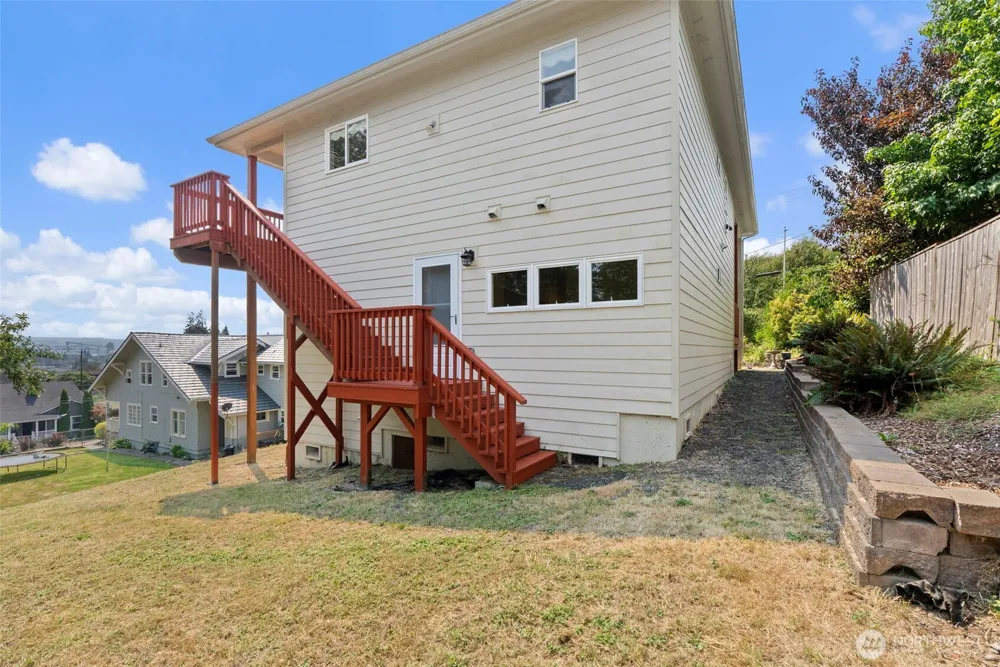 910 Thornton Aberdeen, WA 98520