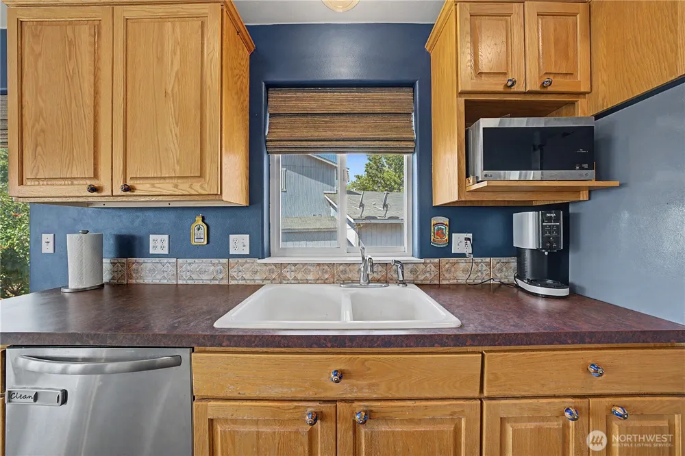 909 W Windrose Drive Moses Lake, WA 98837