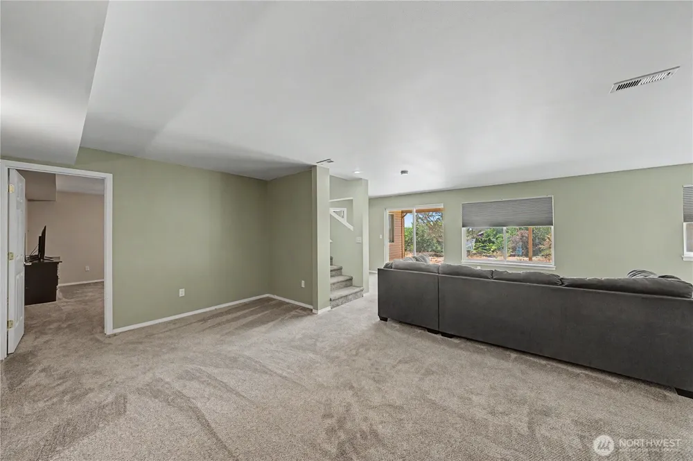 909 W Windrose Drive Moses Lake, WA 98837