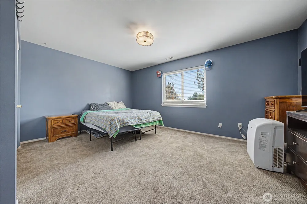 909 W Windrose Drive Moses Lake, WA 98837