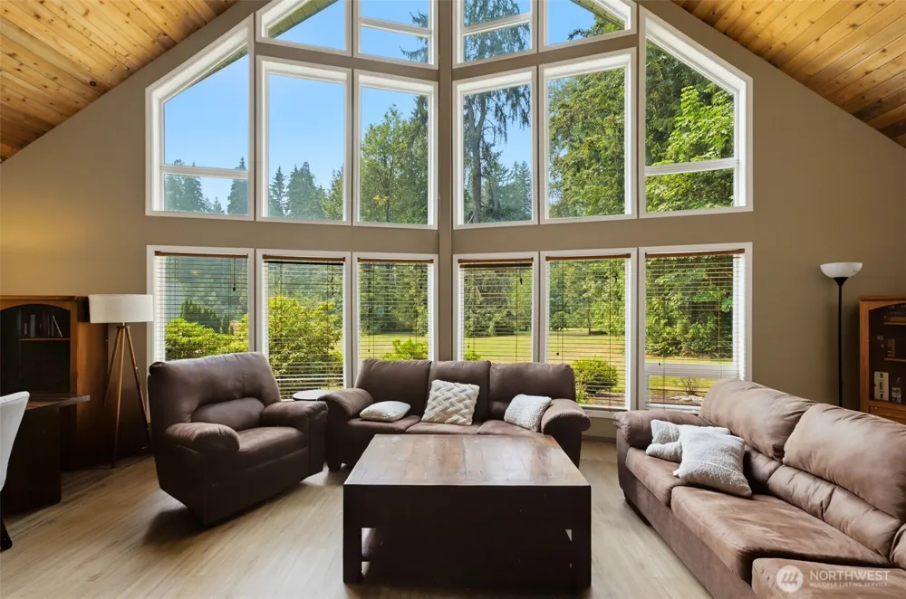 20412 133rd Street NE Granite Falls, WA 98252