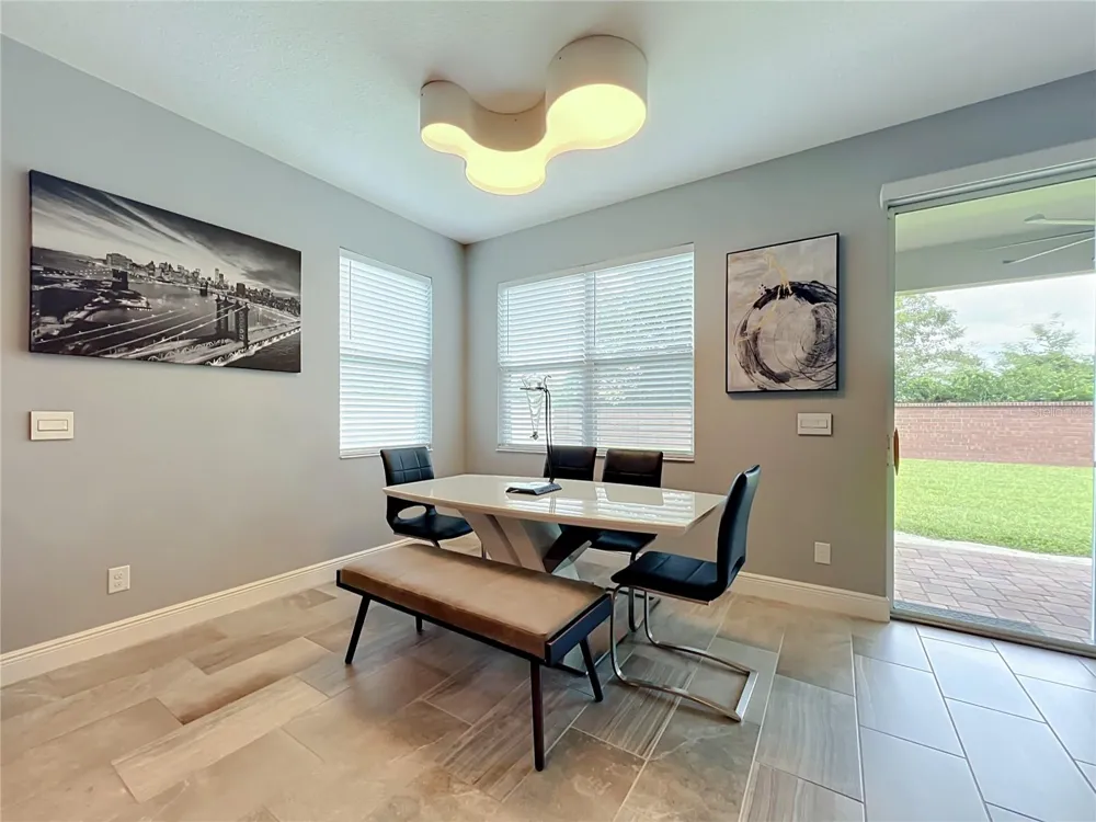 1083 DUSTY PINE DRIVE Apopka, FL 32703
