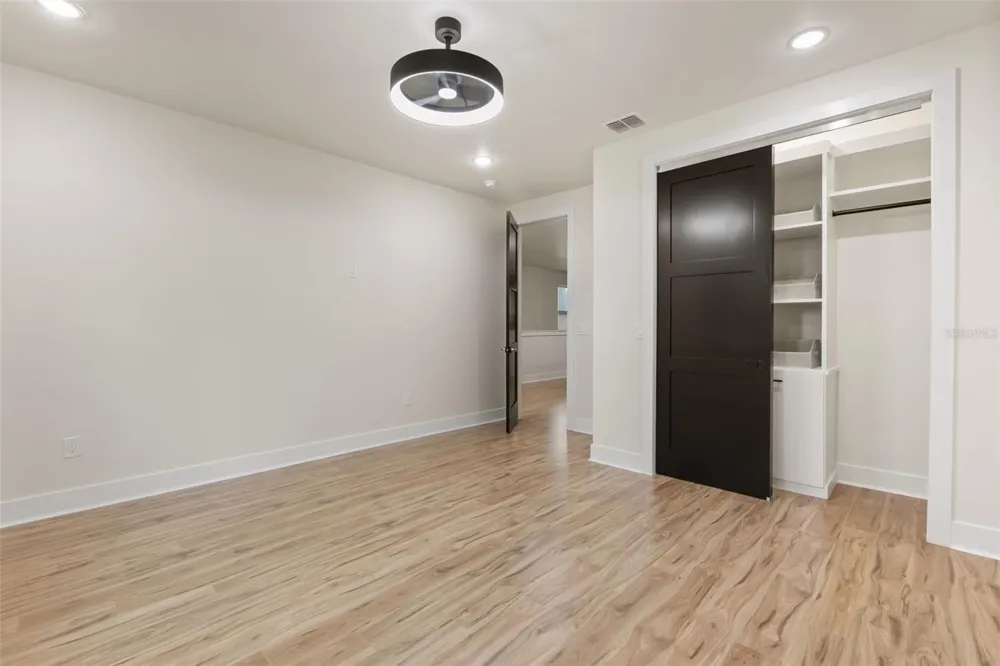 1910 CLOVERLAWN AVENUE Orlando, FL 32806