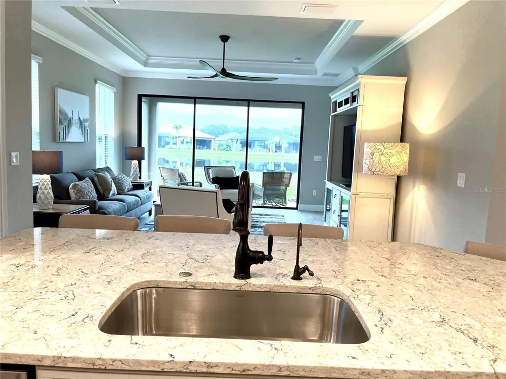 10433 MORNING MIST LANE Sarasota, FL 34241