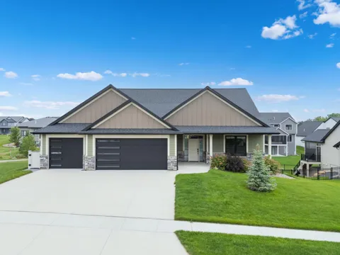2108 Whitlee Lane SW