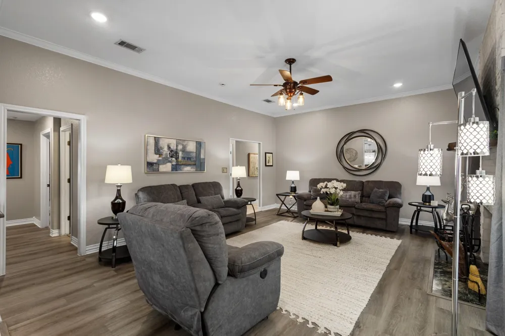 1701 Oakmeadow Drive Decatur, TX 76234