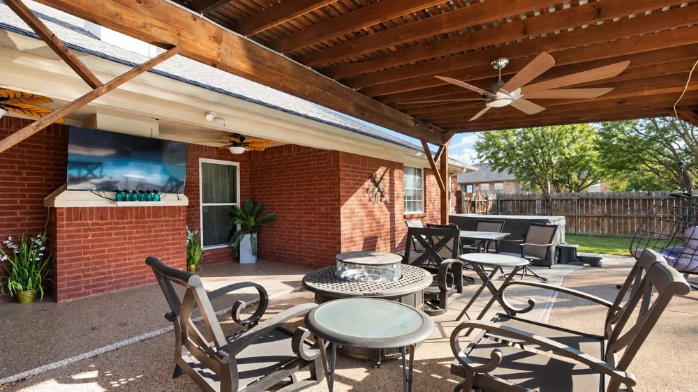 1701 Oakmeadow Drive Decatur, TX 76234