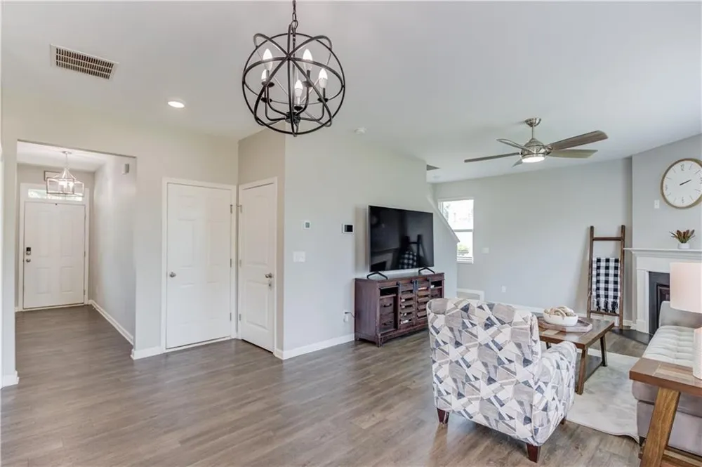 5453 Barberry Ave Oakwood, GA 30566