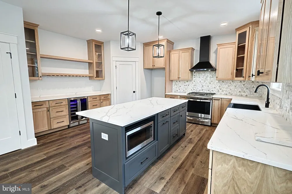 1983 HIGH STREET York, PA 17408