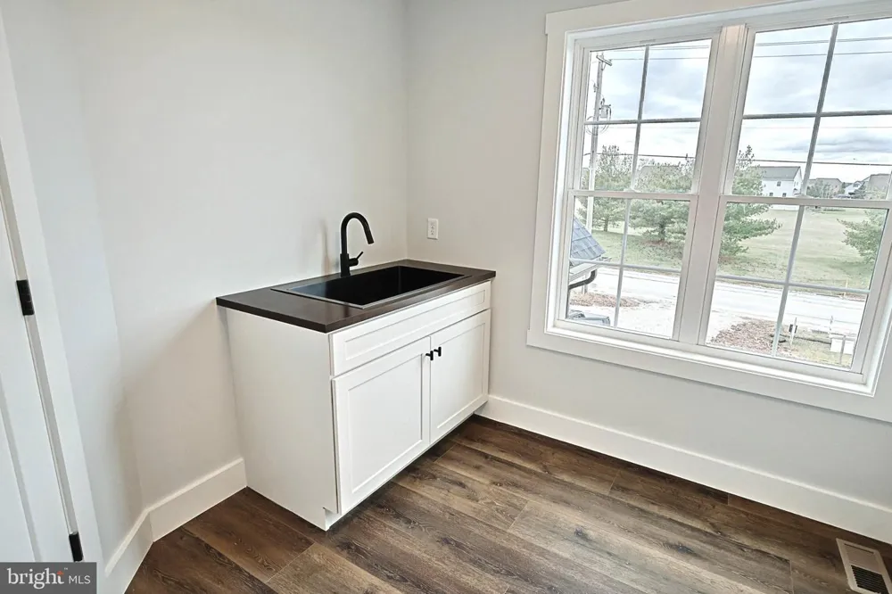 1983 HIGH STREET York, PA 17408