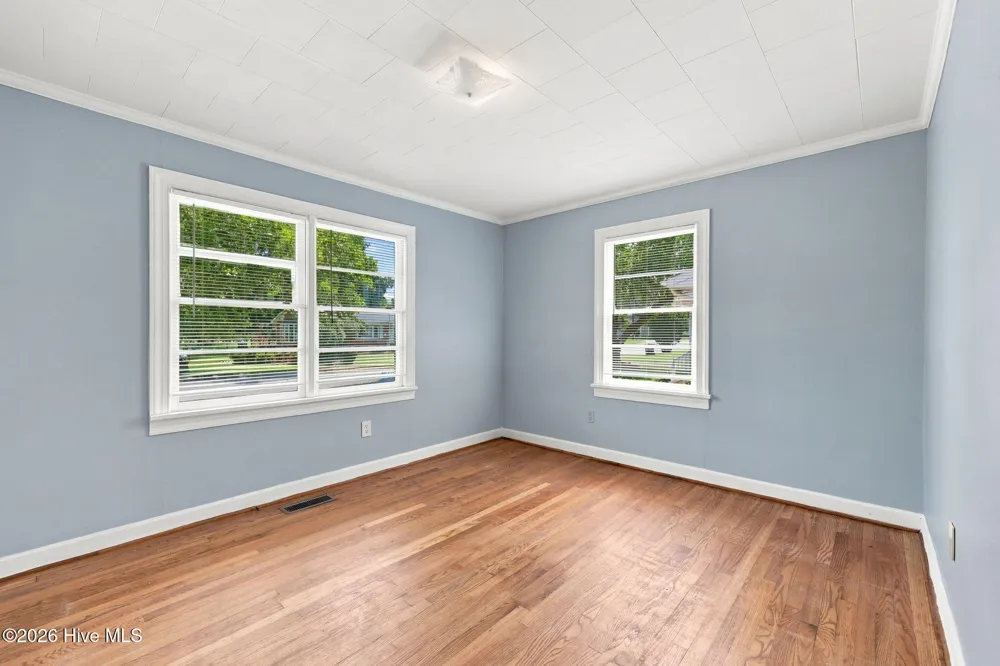 205 Edgewood Avenue Williamston, NC 27892