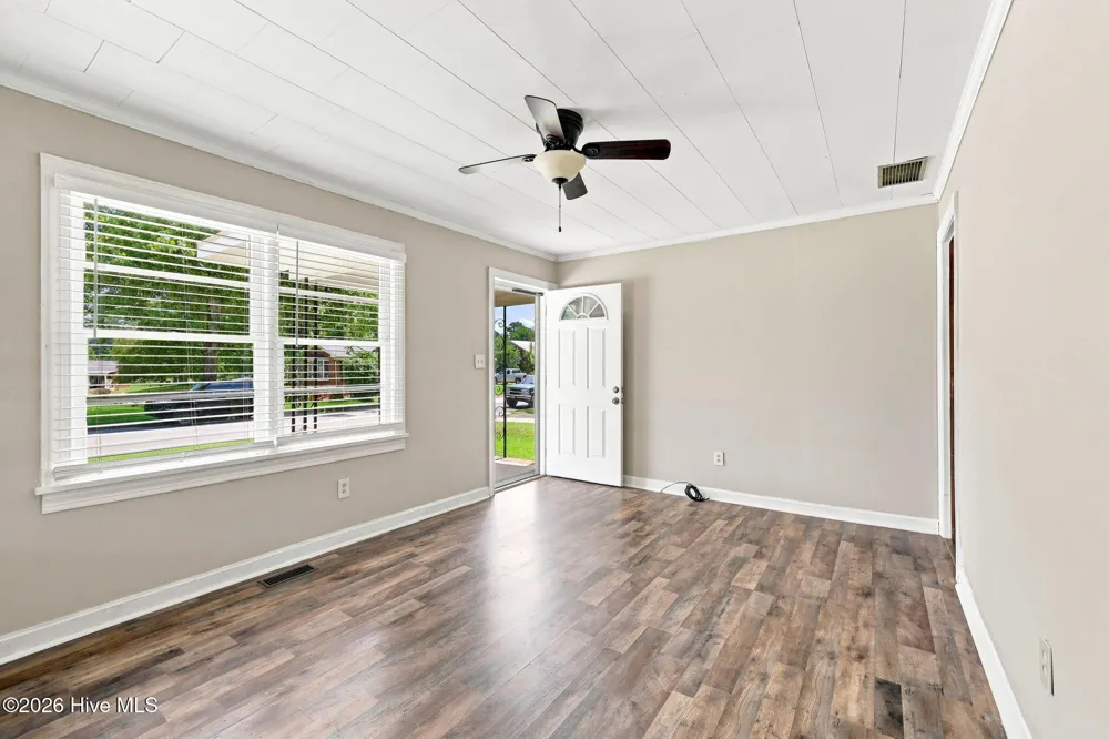 205 Edgewood Avenue Williamston, NC 27892