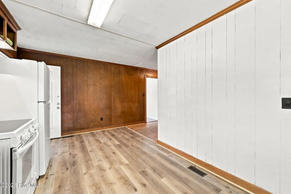 205 Edgewood Avenue Williamston, NC 27892