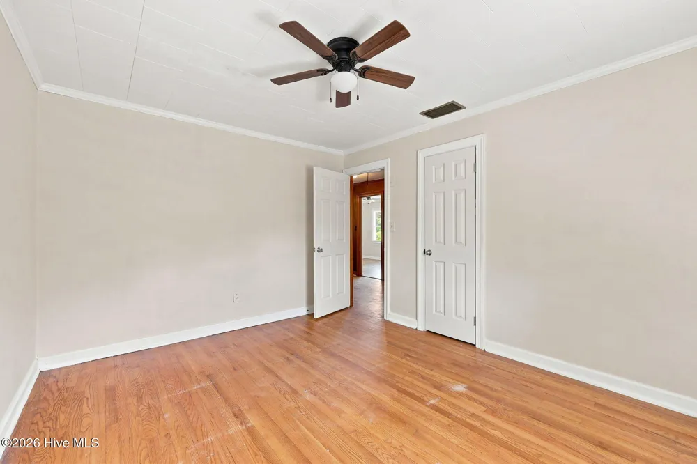 205 Edgewood Avenue Williamston, NC 27892