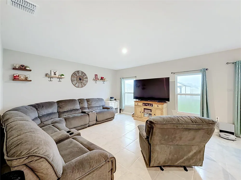 1586 TEXAS AVENUE Sumterville, FL 33585